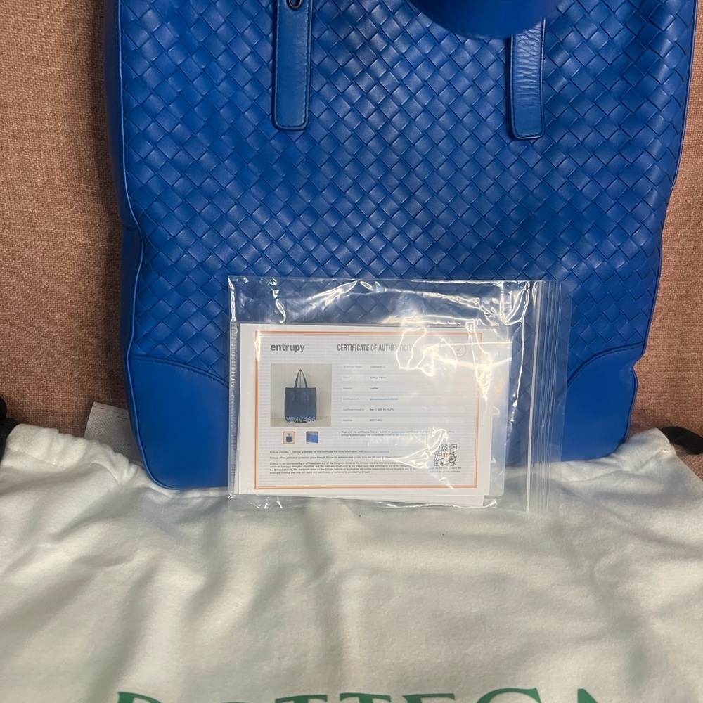 Bottega Veneta Ebano Intrecciato Nappa Leather Tote Bag in Blue - Picture 16 of 16